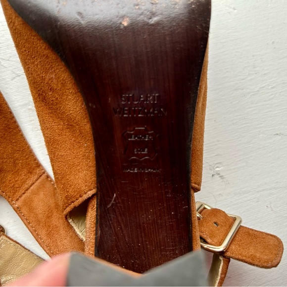 Stuart Weitzman Briwn Suede Slingbacks - Picture 6 of 8